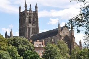 canal and river boating holidays from Worcester.